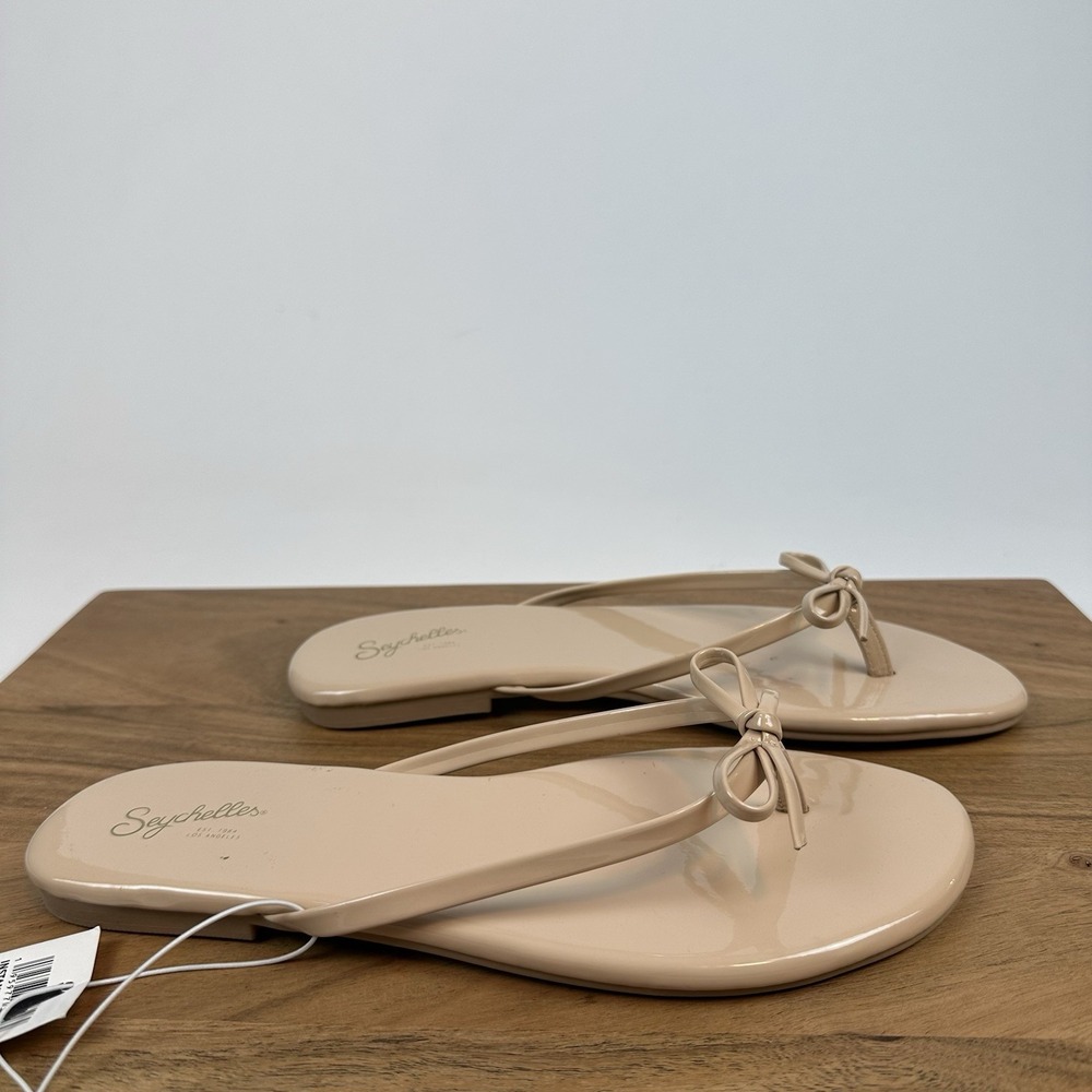 New Womens Seychelles Wish List Nude Beige Bow Thong Flip Flops Sandals Size 8.5